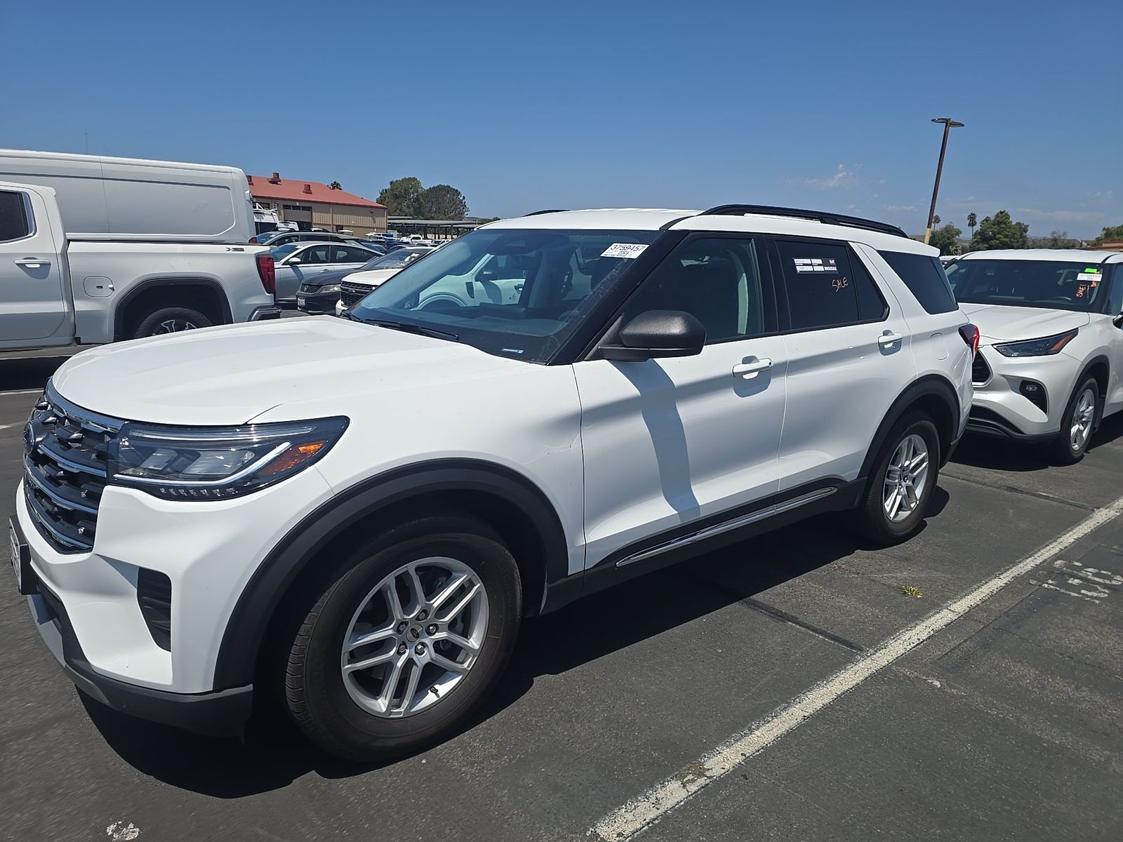 2025 FORD EXPLORER Active - 1