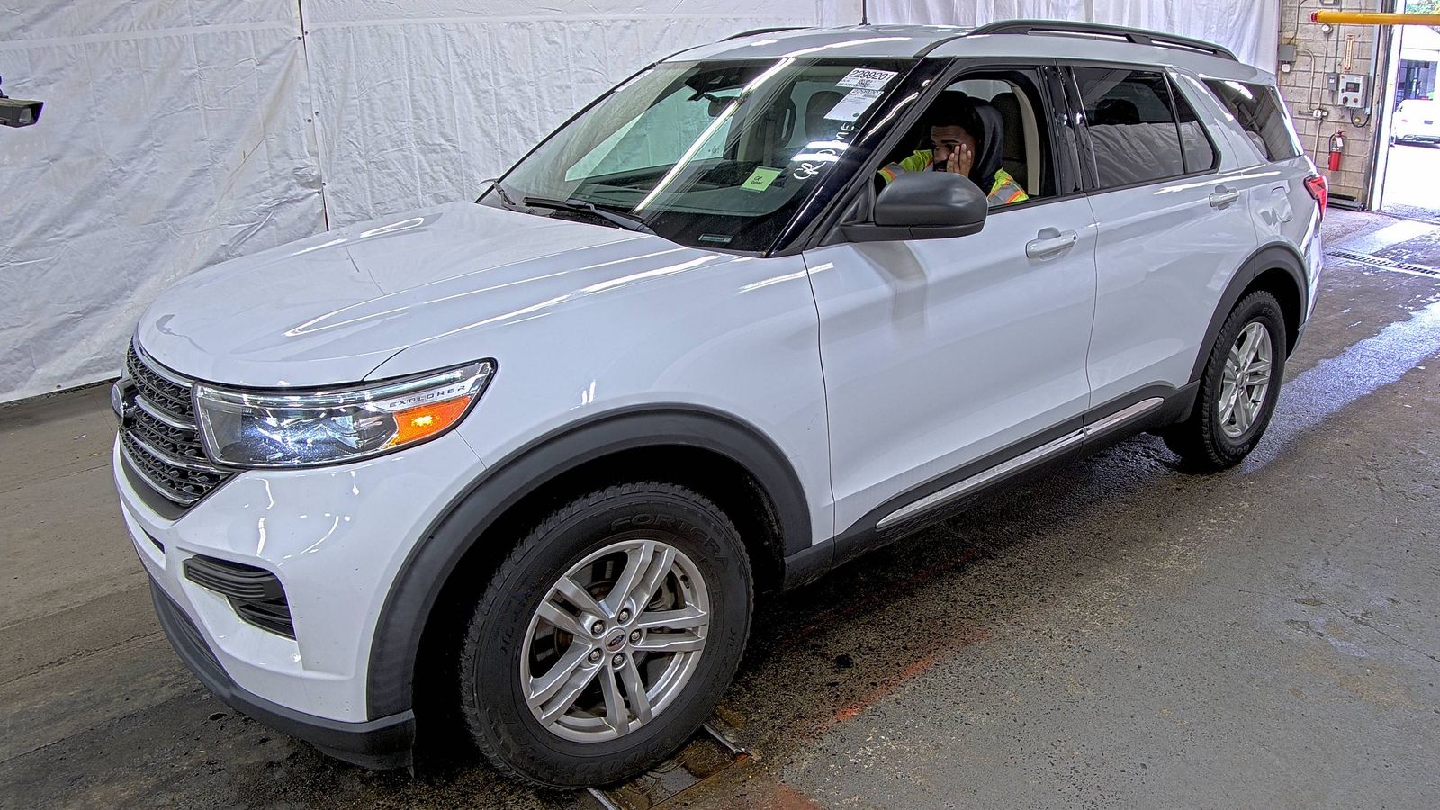 2020 FORD EXPLORER XLT - 1