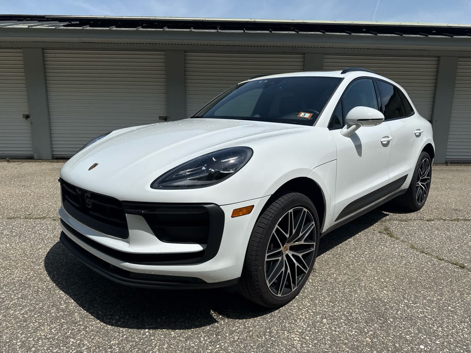 2026 PORSCHE MACAN Base - 1