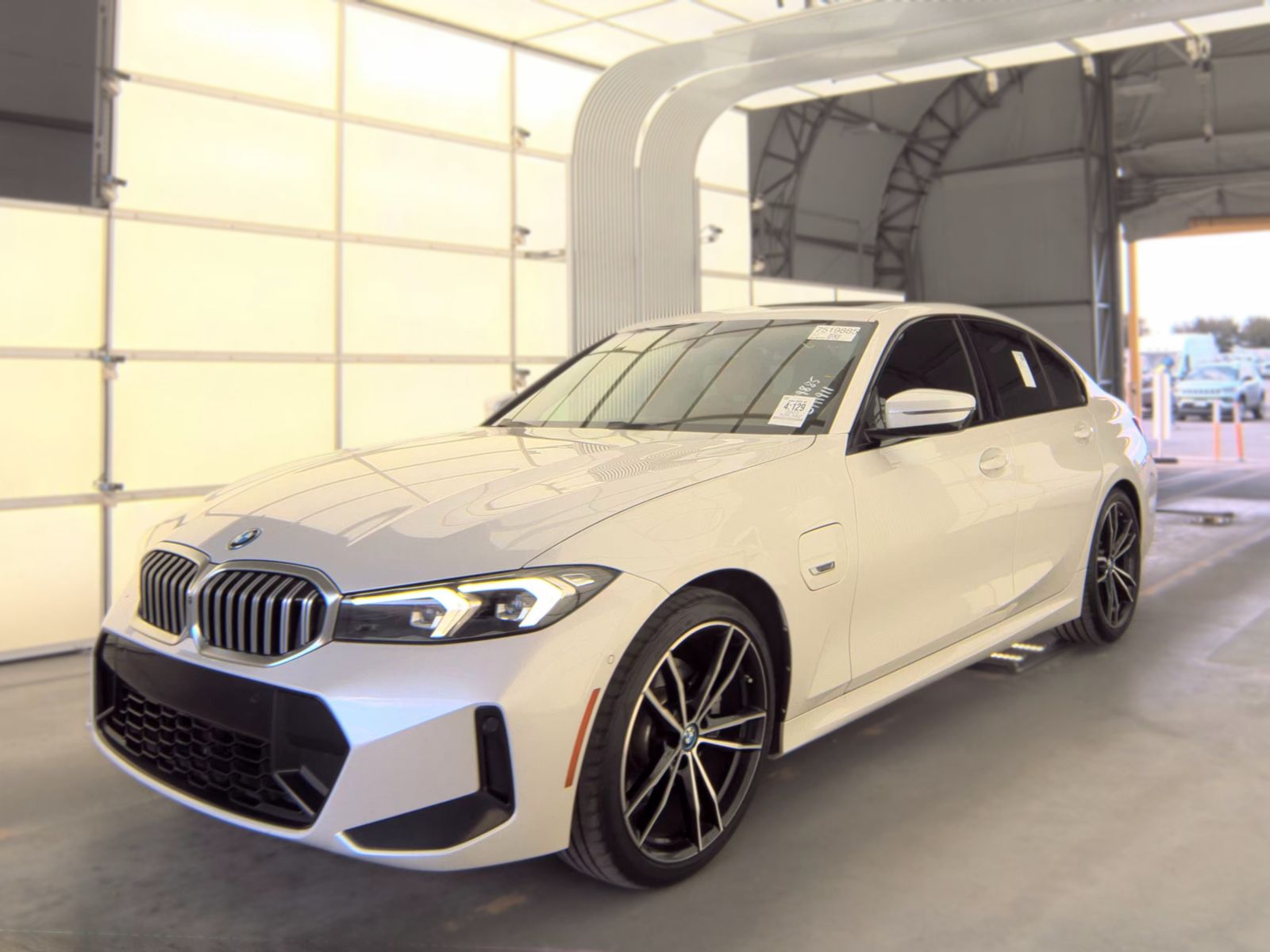 2023 BMW 3 SERIES 330e - 1