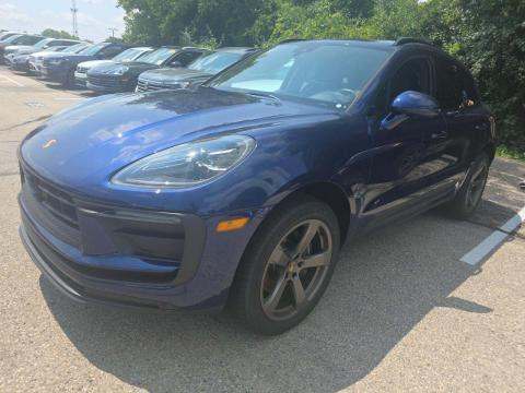 2026 PORSCHE MACAN Base - 1
