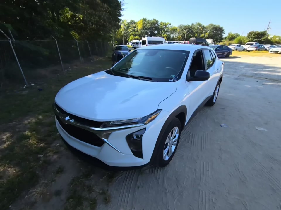 2026 CHEVROLET TRAX LS - 1