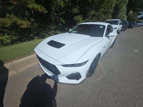 2025 FORD MUSTANG GT - 1