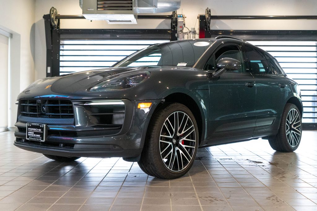 2026 PORSCHE MACAN S - 1