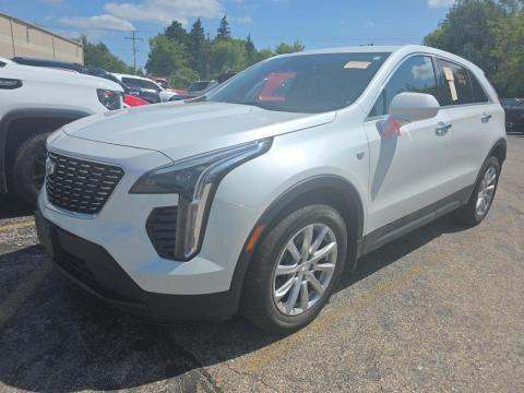 2022 CADILLAC XT4 Luxury - 1