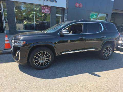 2023 GMC ACADIA Denali - 1