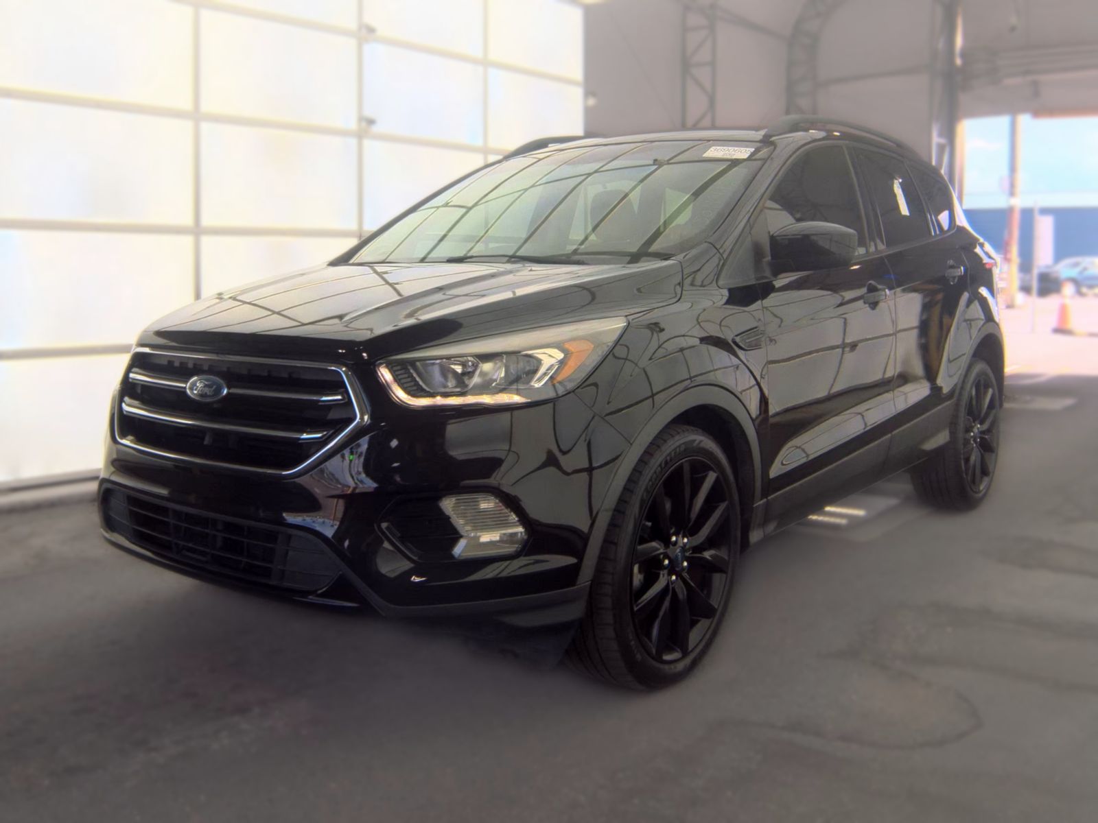 2018 FORD ESCAPE SE - 1