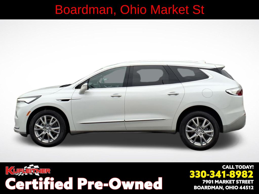 2023 BUICK ENCLAVE Essence - 1