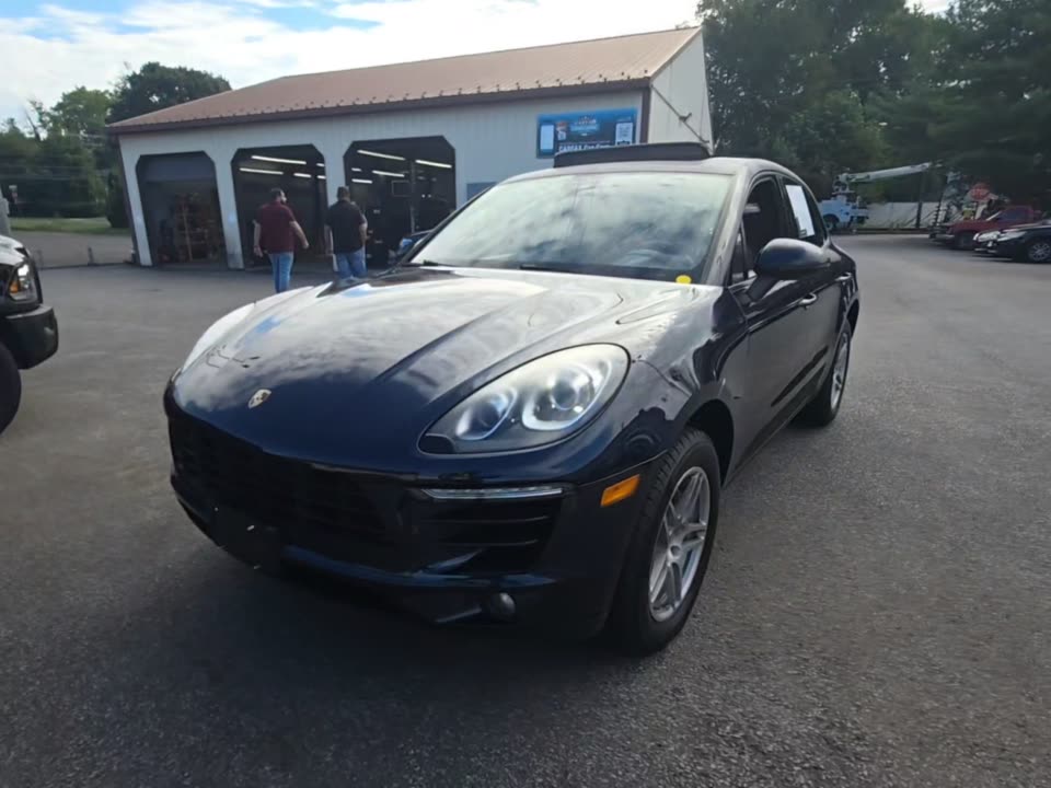 2018 PORSCHE MACAN Base - 1