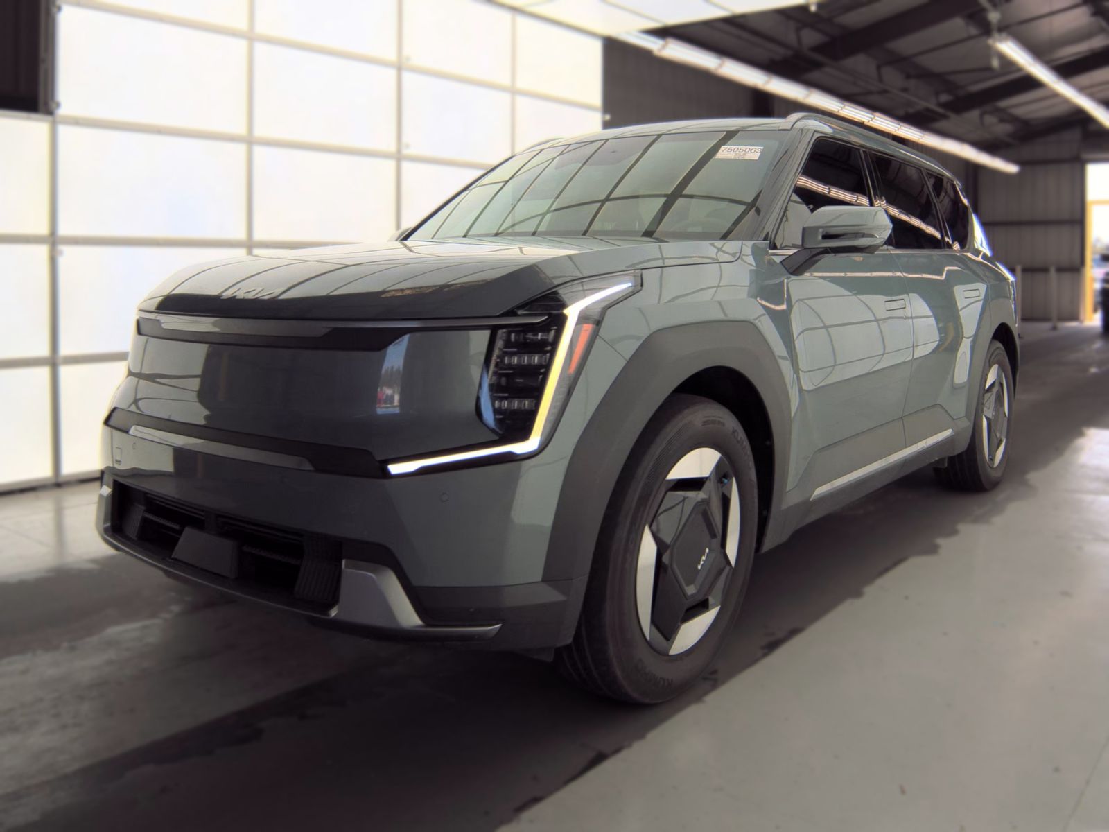 2024 KIA EV9 Wind - 1