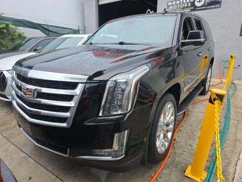 2020 CADILLAC ESCALADE Luxury - 1