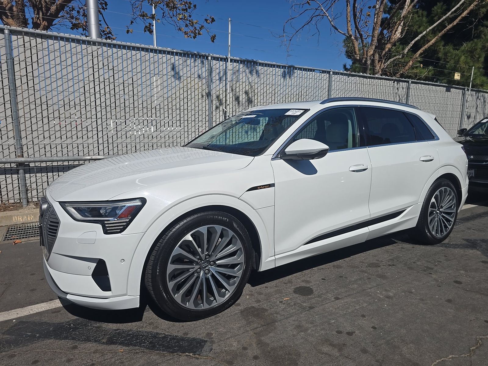 2019 AUDI E-TRON Prestige - 1