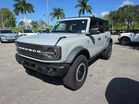 2023 FORD BRONCO Badlands - 1