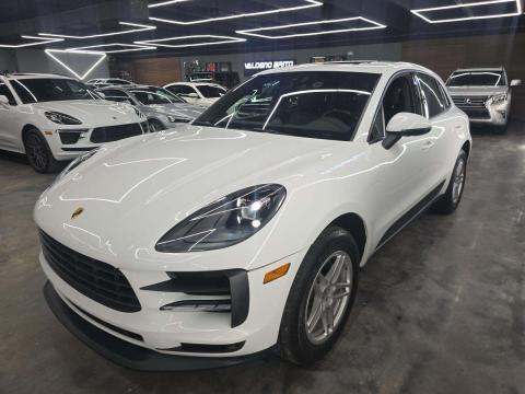 2019 PORSCHE MACAN Base - 1