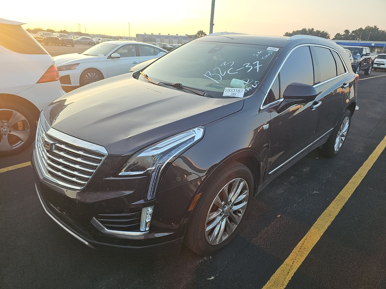 2019 CADILLAC XT5 Platinum - 1