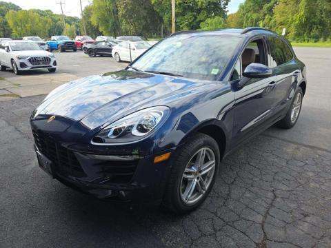 2018 PORSCHE MACAN Base - 1