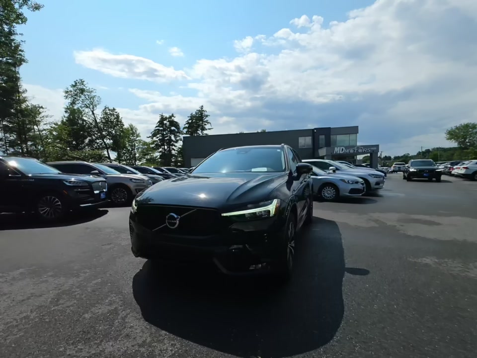 2025 VOLVO XC60 B5 Core - 1