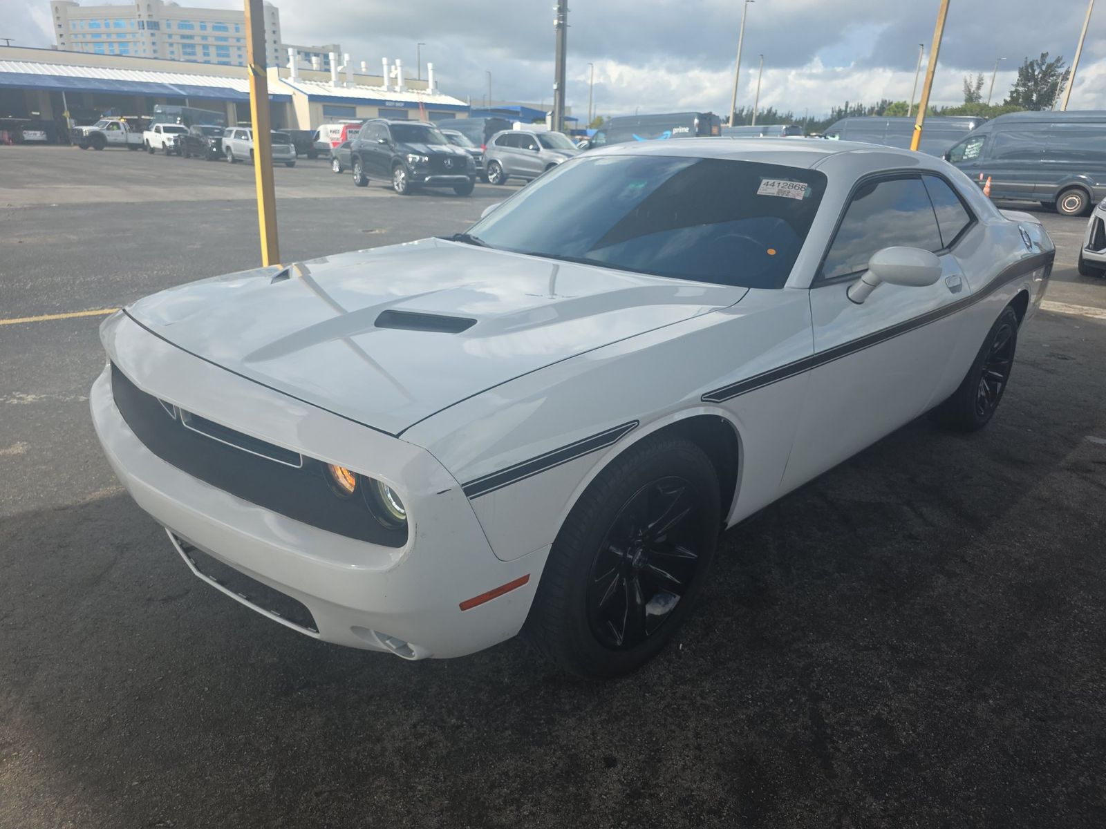2019 DODGE CHALLENGER SXT - 1