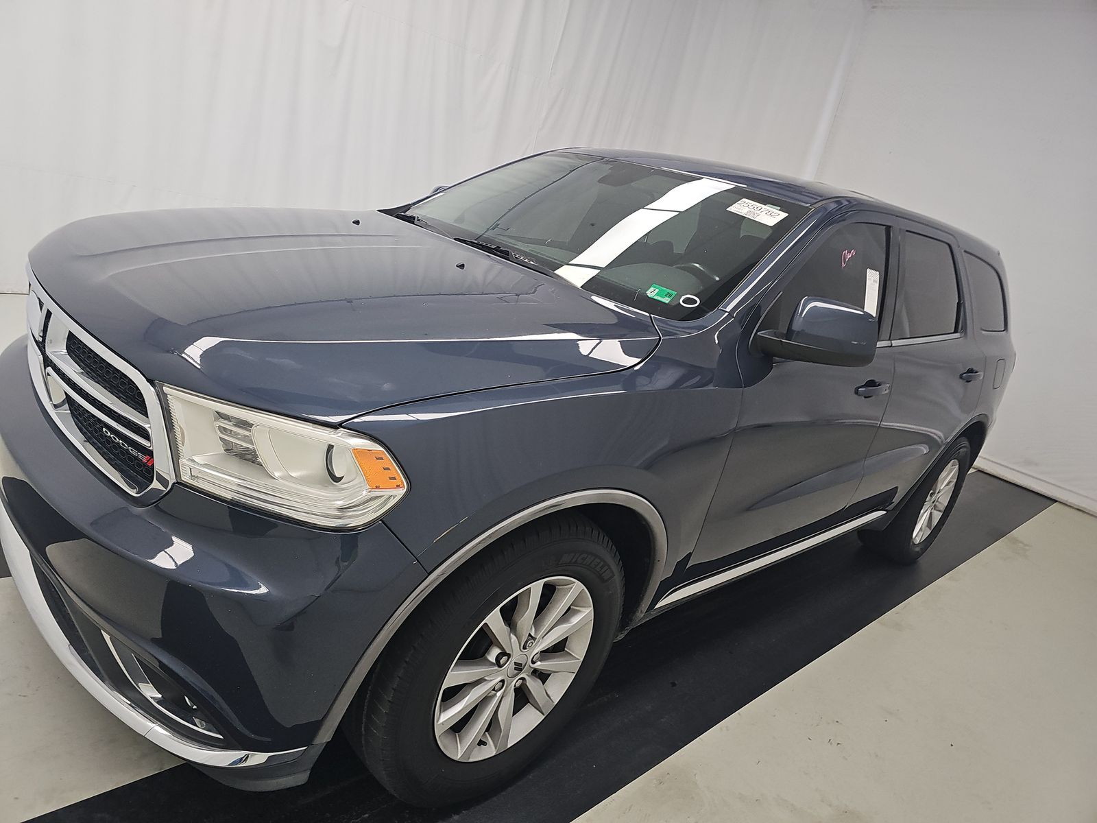2019 DODGE DURANGO SXT - 1