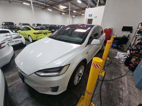2018 TESLA MODEL X 75D - 1