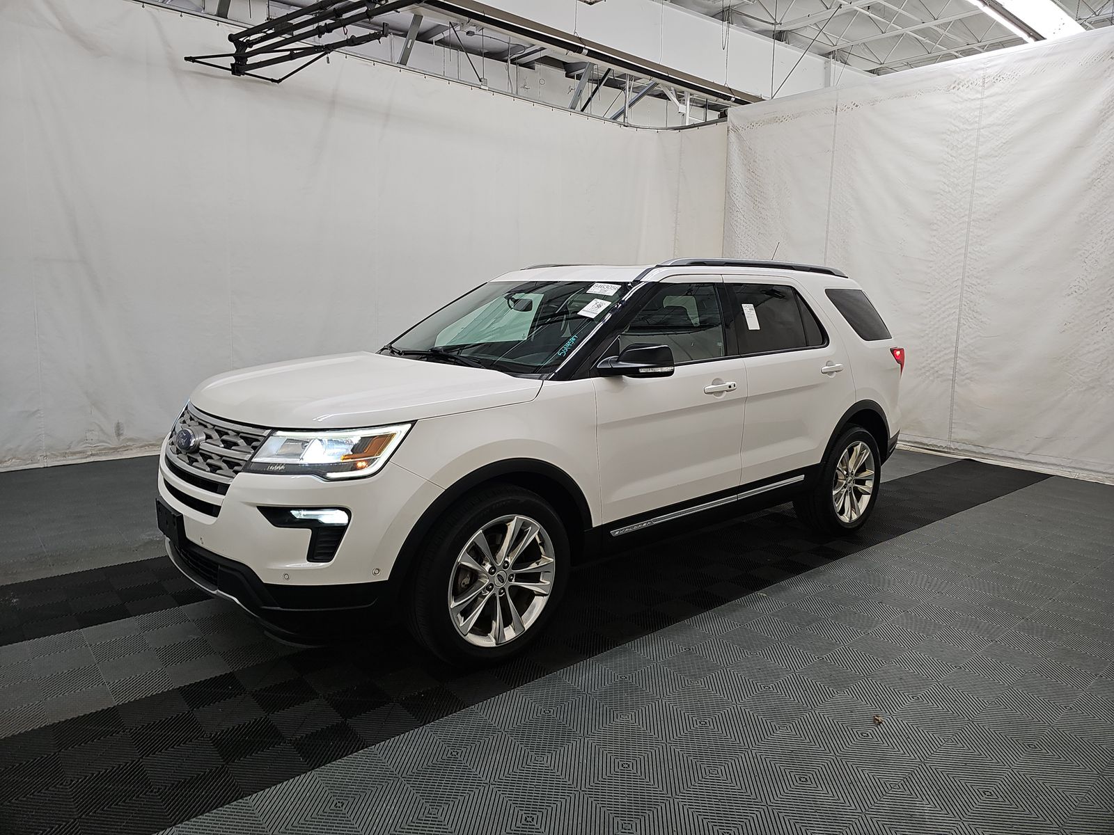 2018 FORD EXPLORER XLT - 1