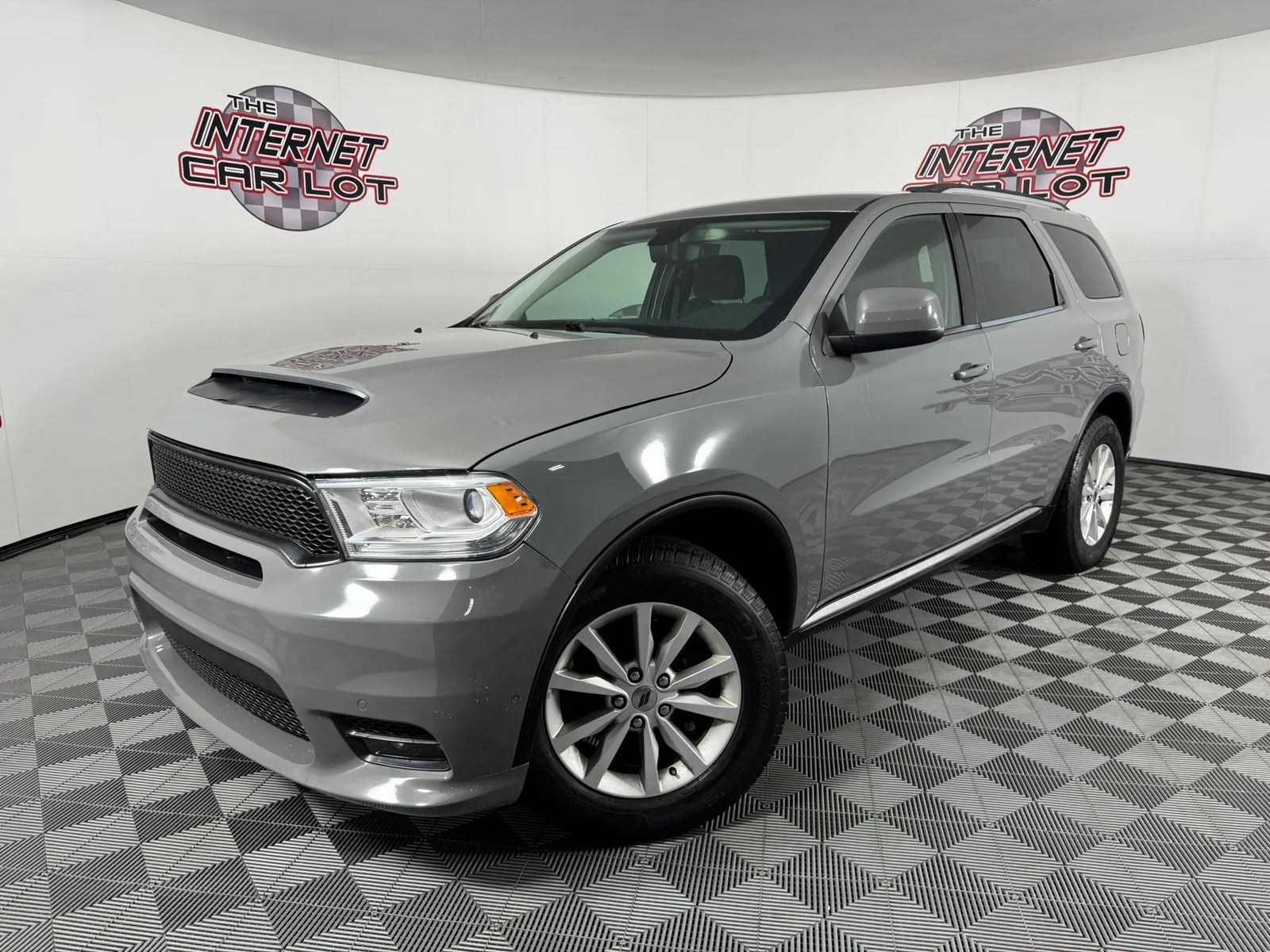 2020 DODGE DURANGO SXT Plus - 1