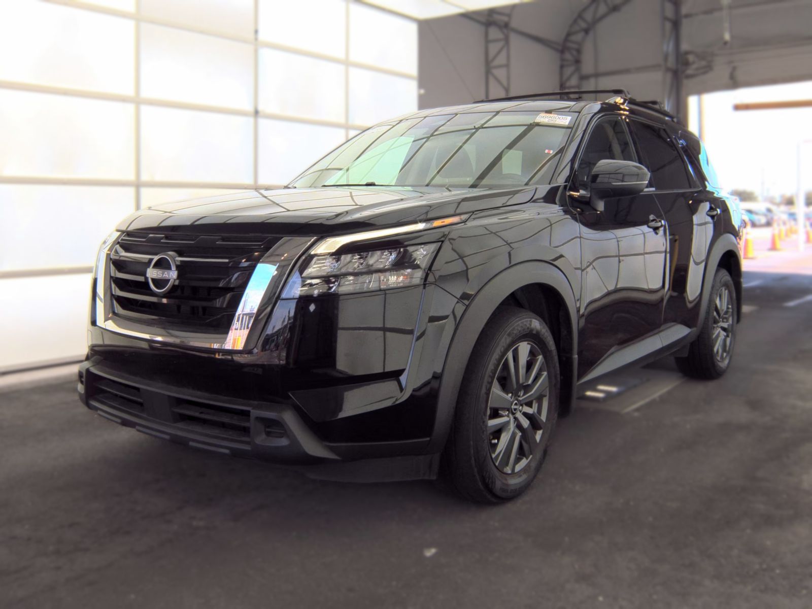 2023 NISSAN PATHFINDER SV - 1