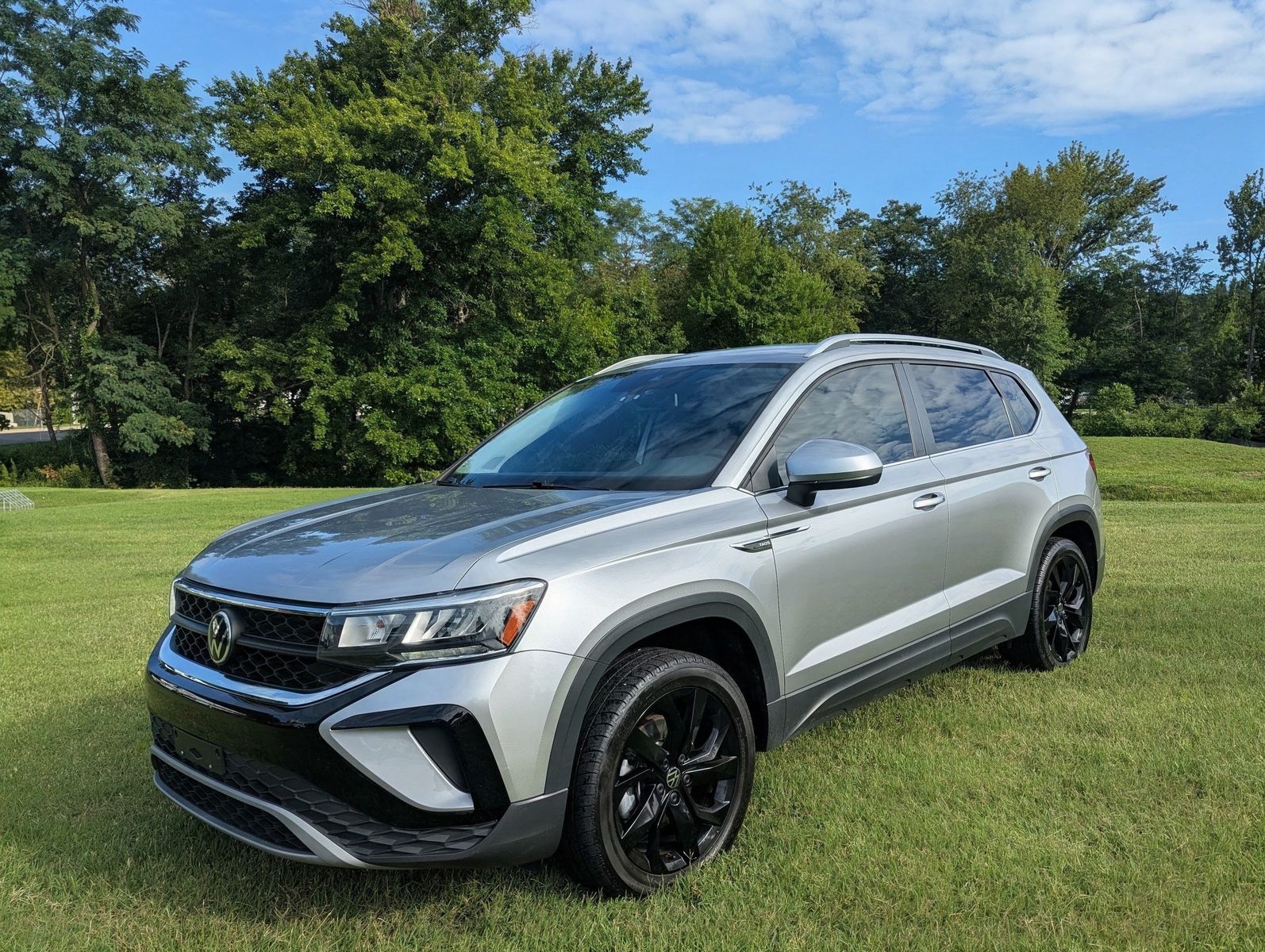 2022 VOLKSWAGEN TAOS SE - 1