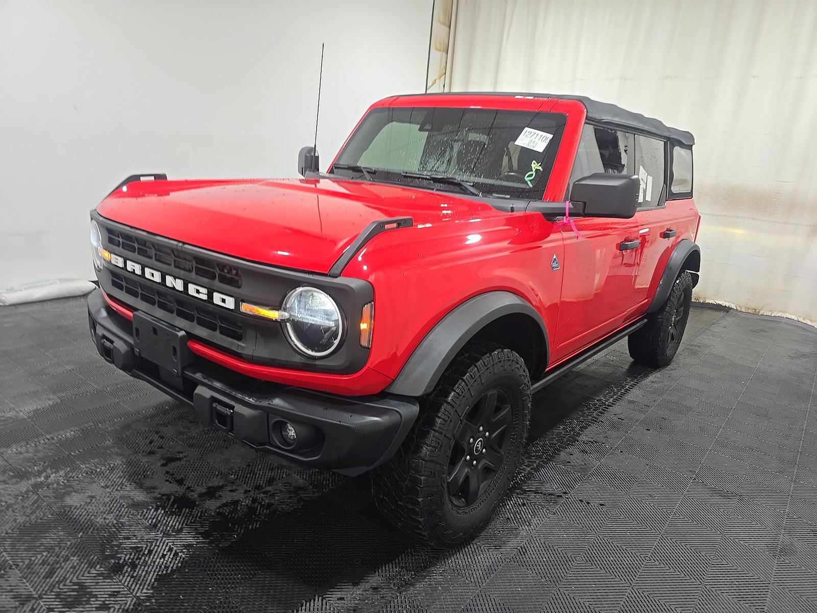 2022 FORD BRONCO BLACK Diamond - 1