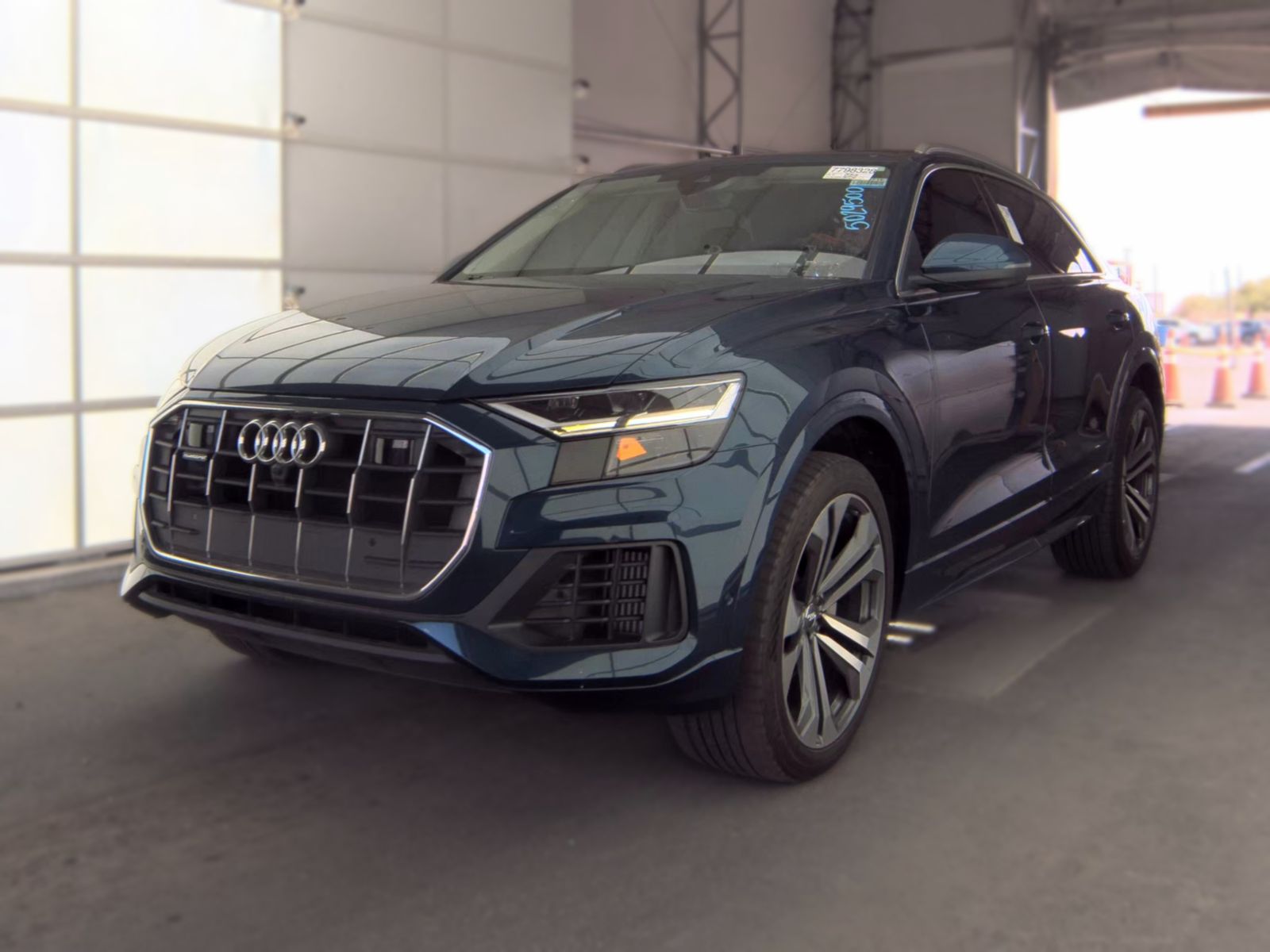 2019 AUDI Q8 PREMIUM Plus - 1