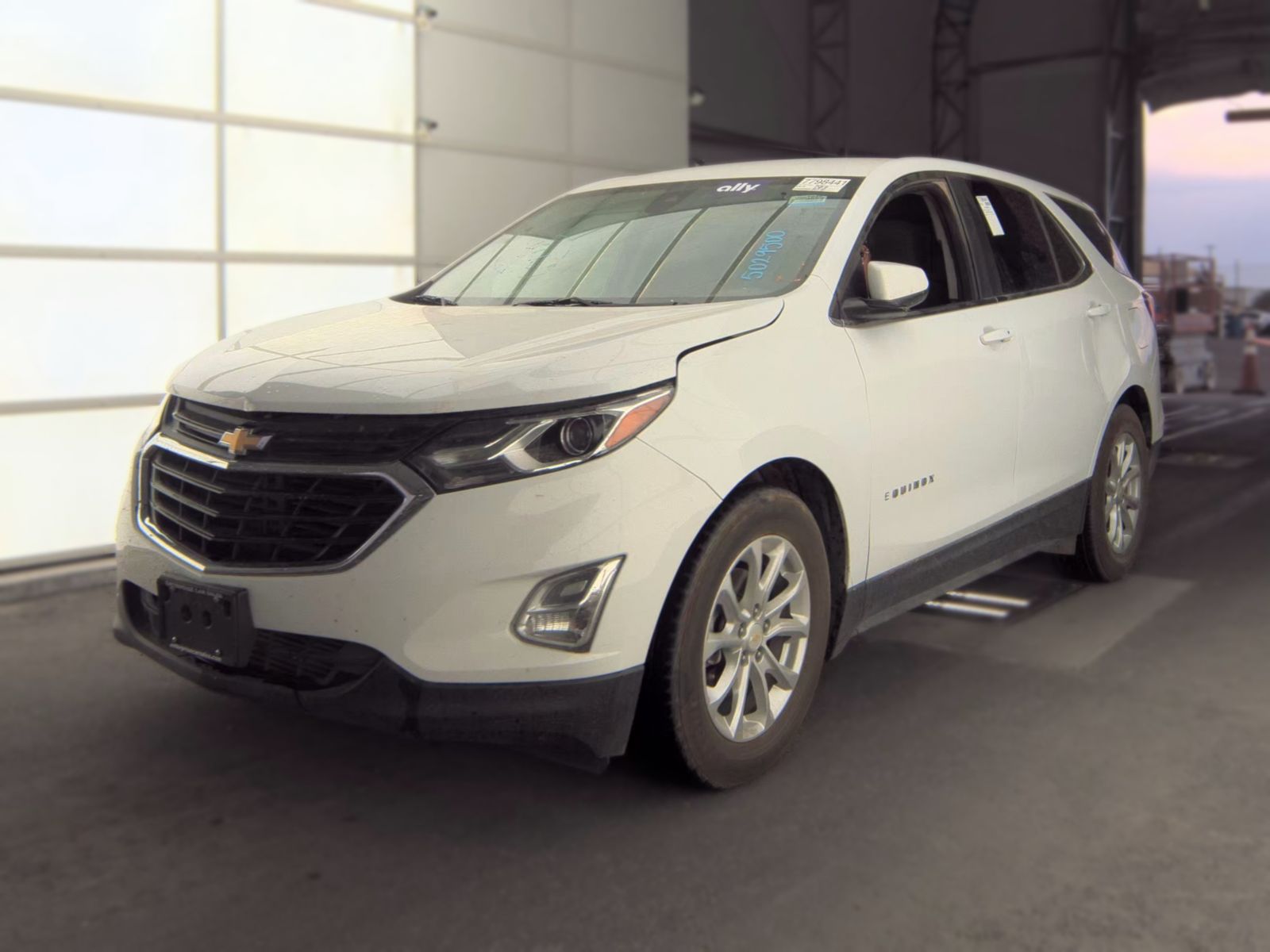 2021 CHEVROLET EQUINOX LT - 1