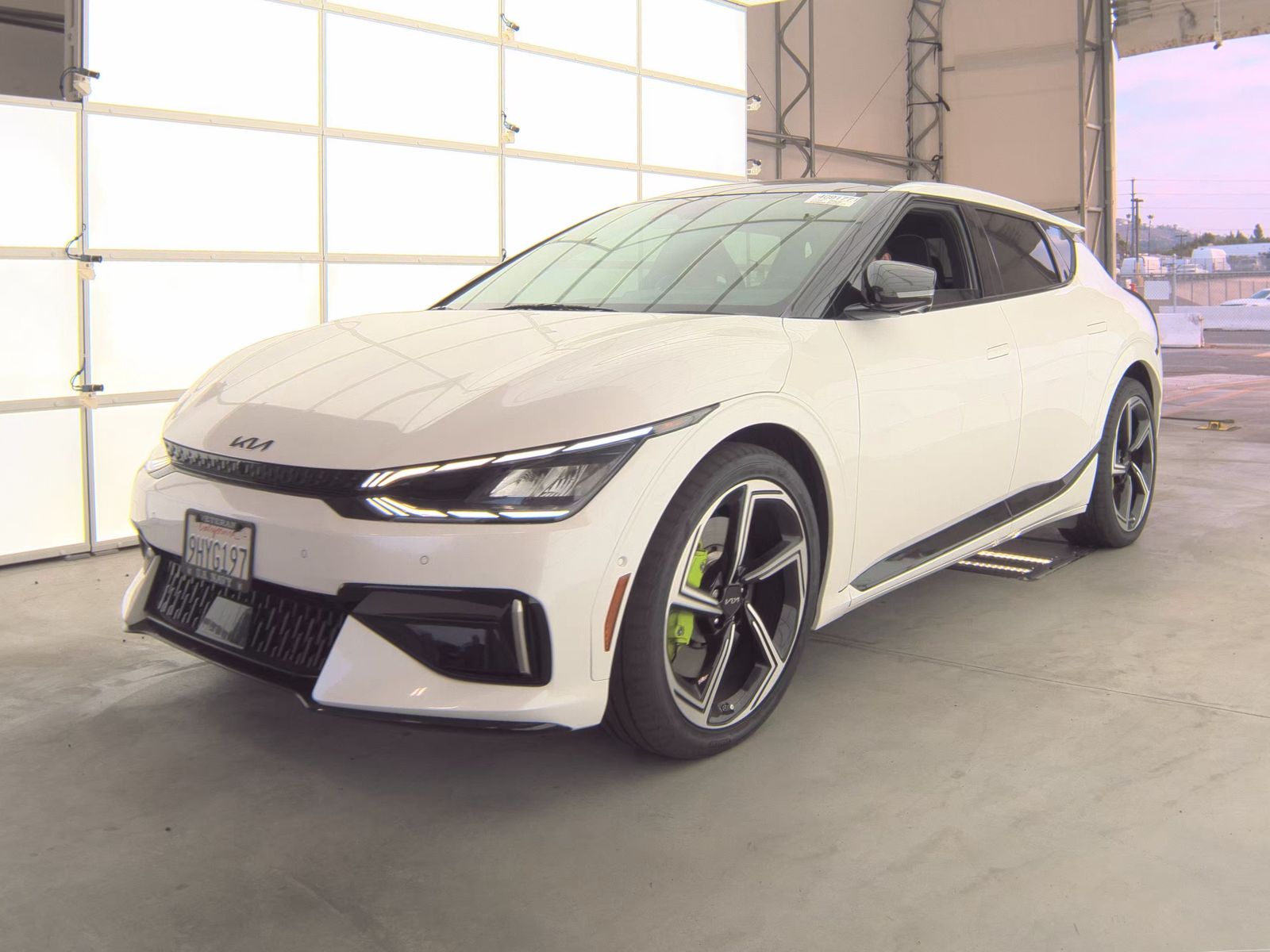 2023 KIA EV6 GT - 1