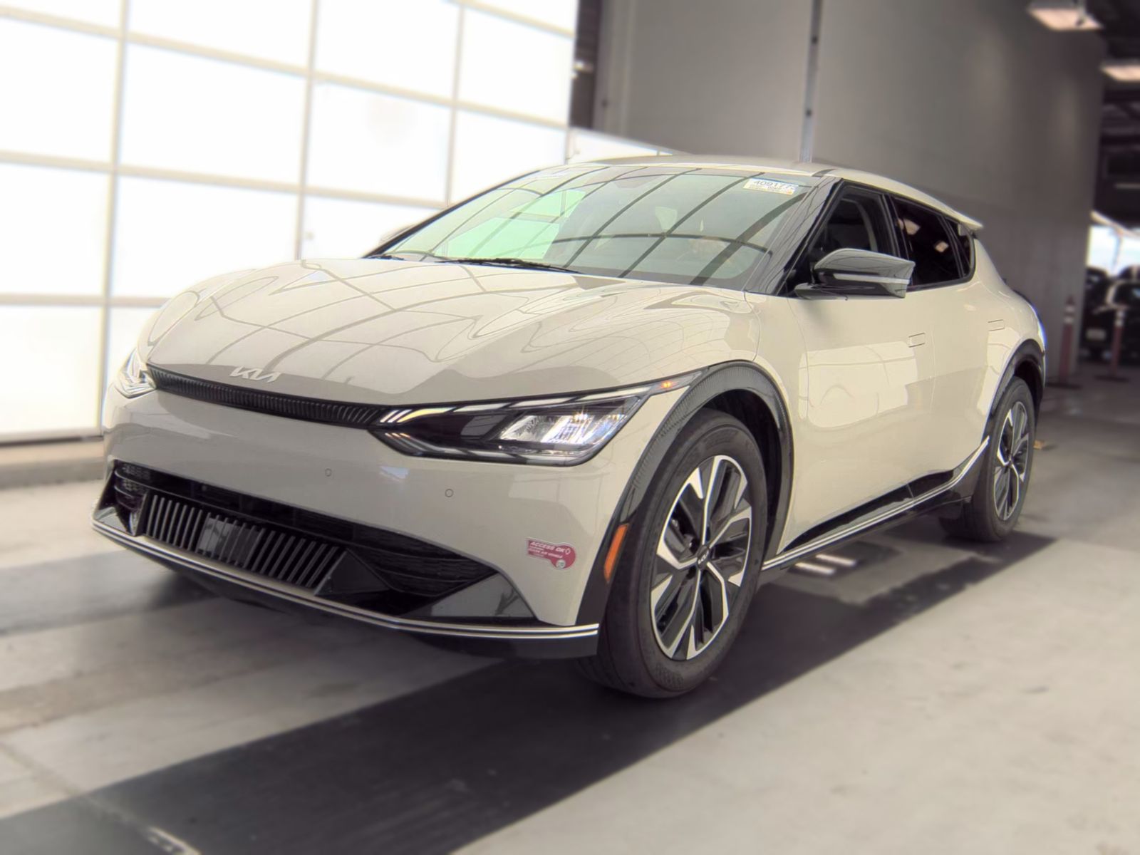 2023 KIA EV6 Wind - 1