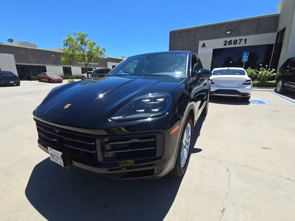 2024 PORSCHE CAYENNE Base - 1