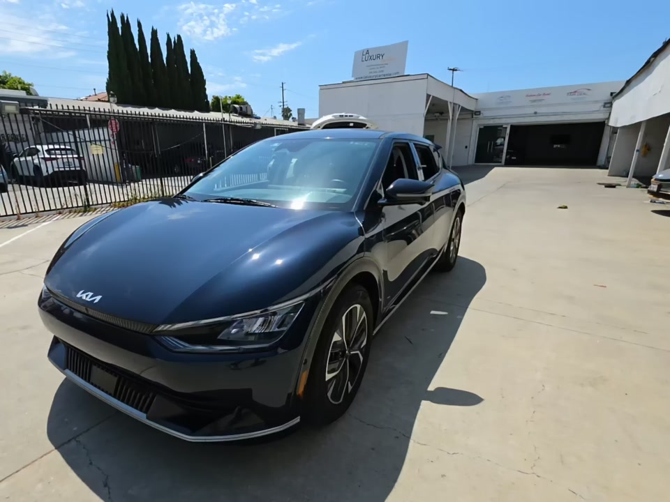 2023 KIA EV6 Wind - 1