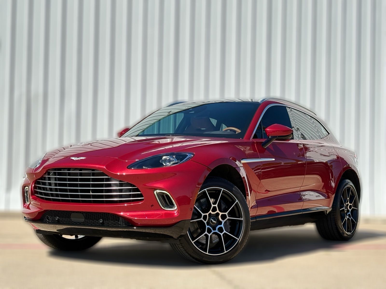 2021 ASTON MARTIN DBX Base - 1