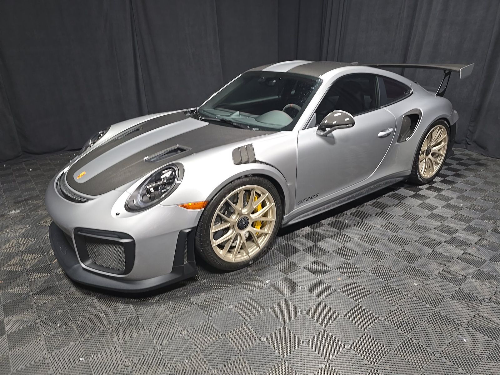 2018 PORSCHE 911 GT2 RS - 1