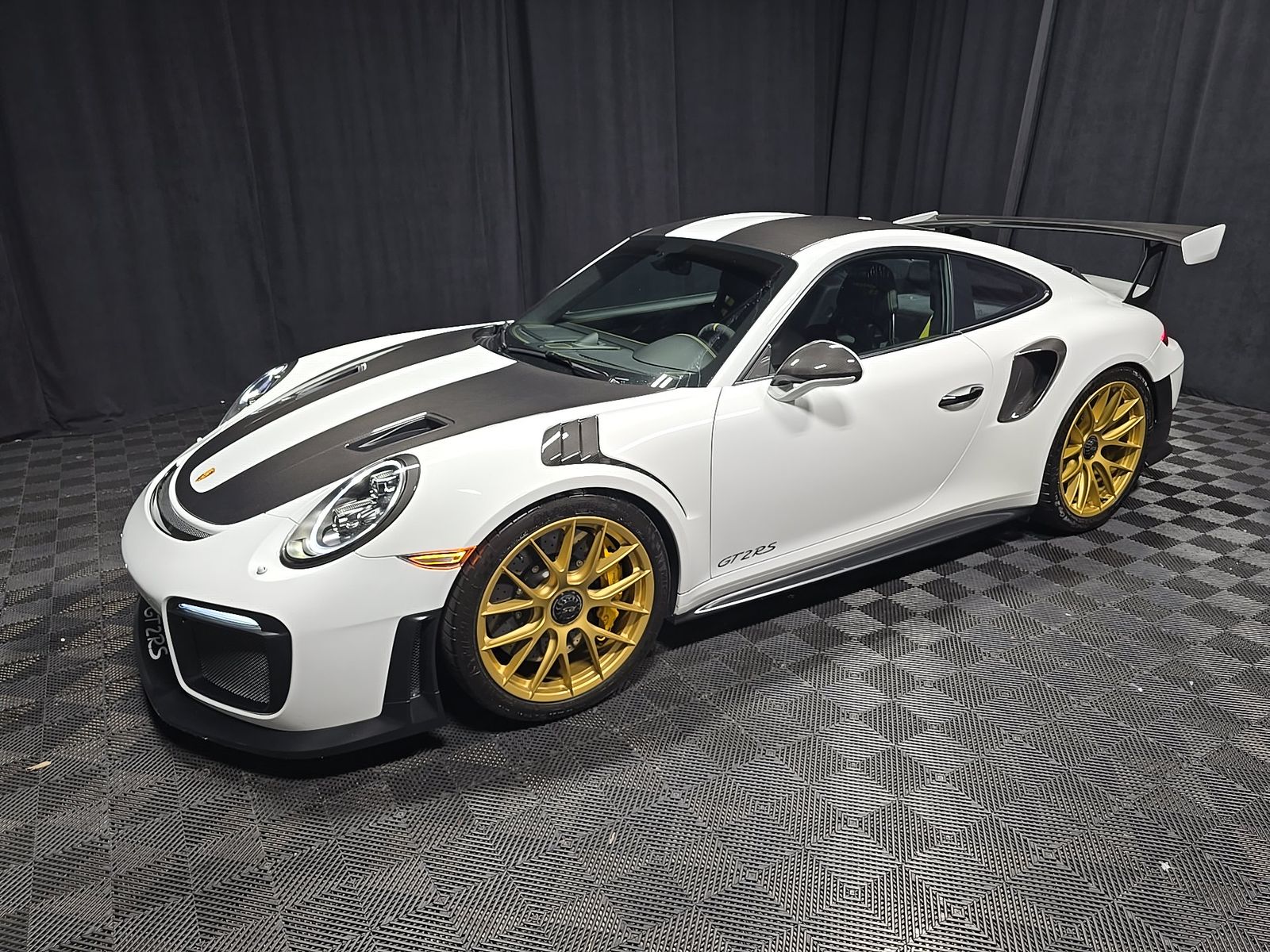 2018 PORSCHE 911 GT2 RS - 1