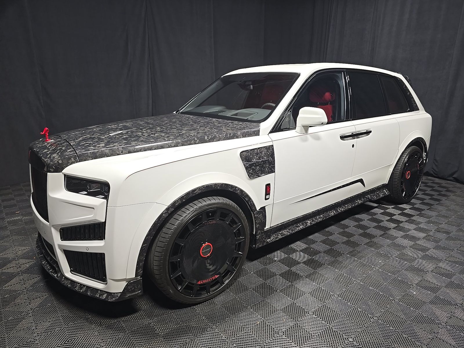 2026 ROLLS-ROYCE CULLINAN Base - 1