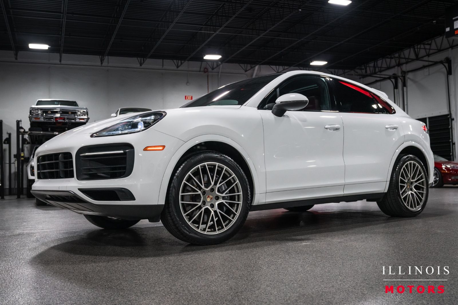 2022 PORSCHE CAYENNE PLATINUM Edition - 1