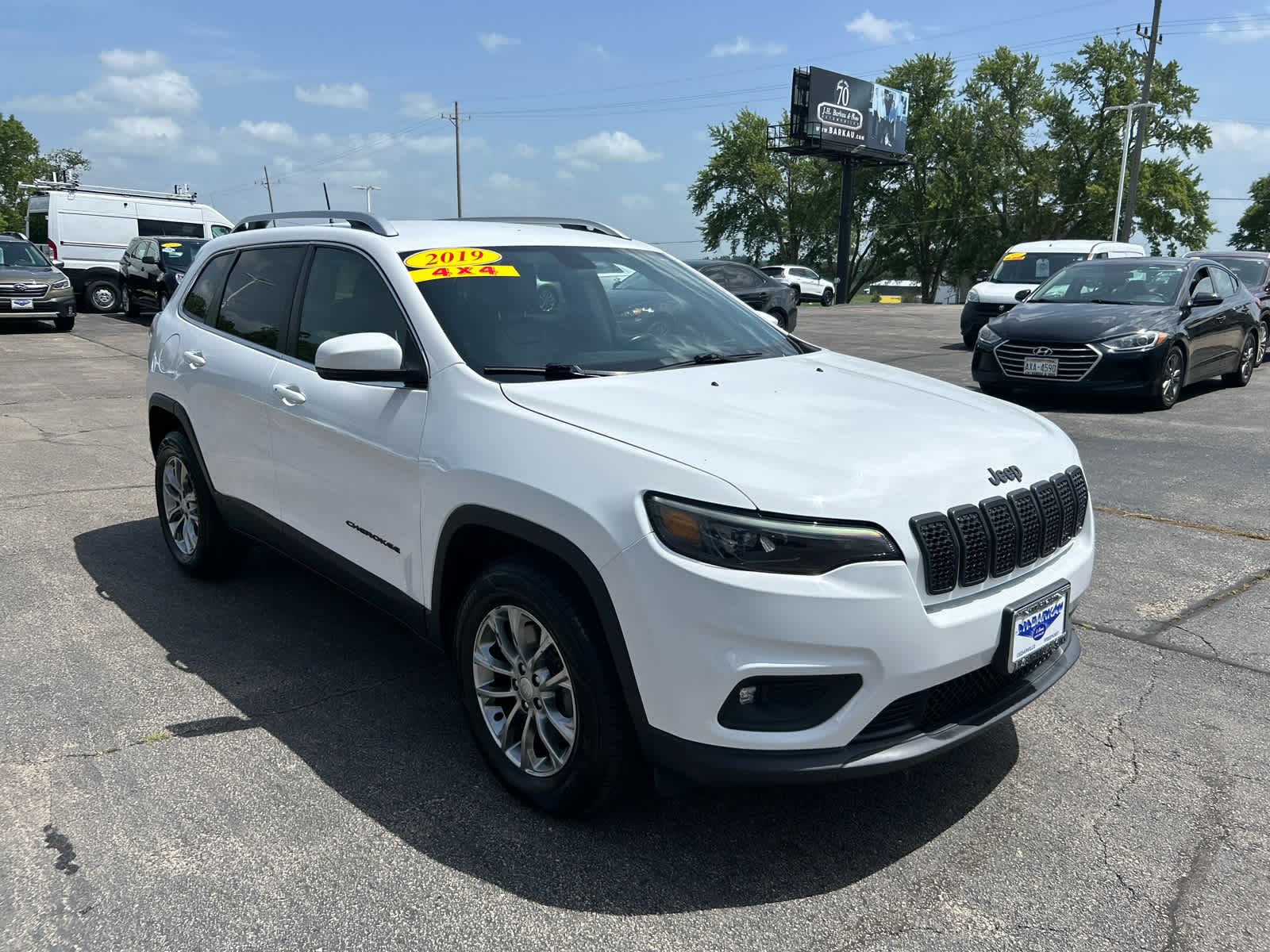 2019 JEEP CHEROKEE LATITUDE Plus - 1