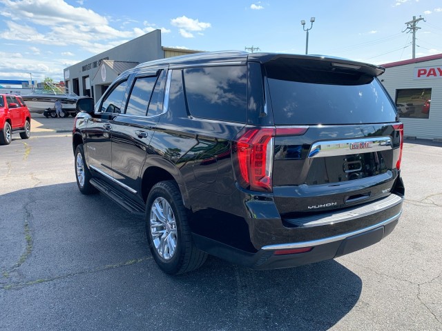 2022 GMC YUKON SLT - 1