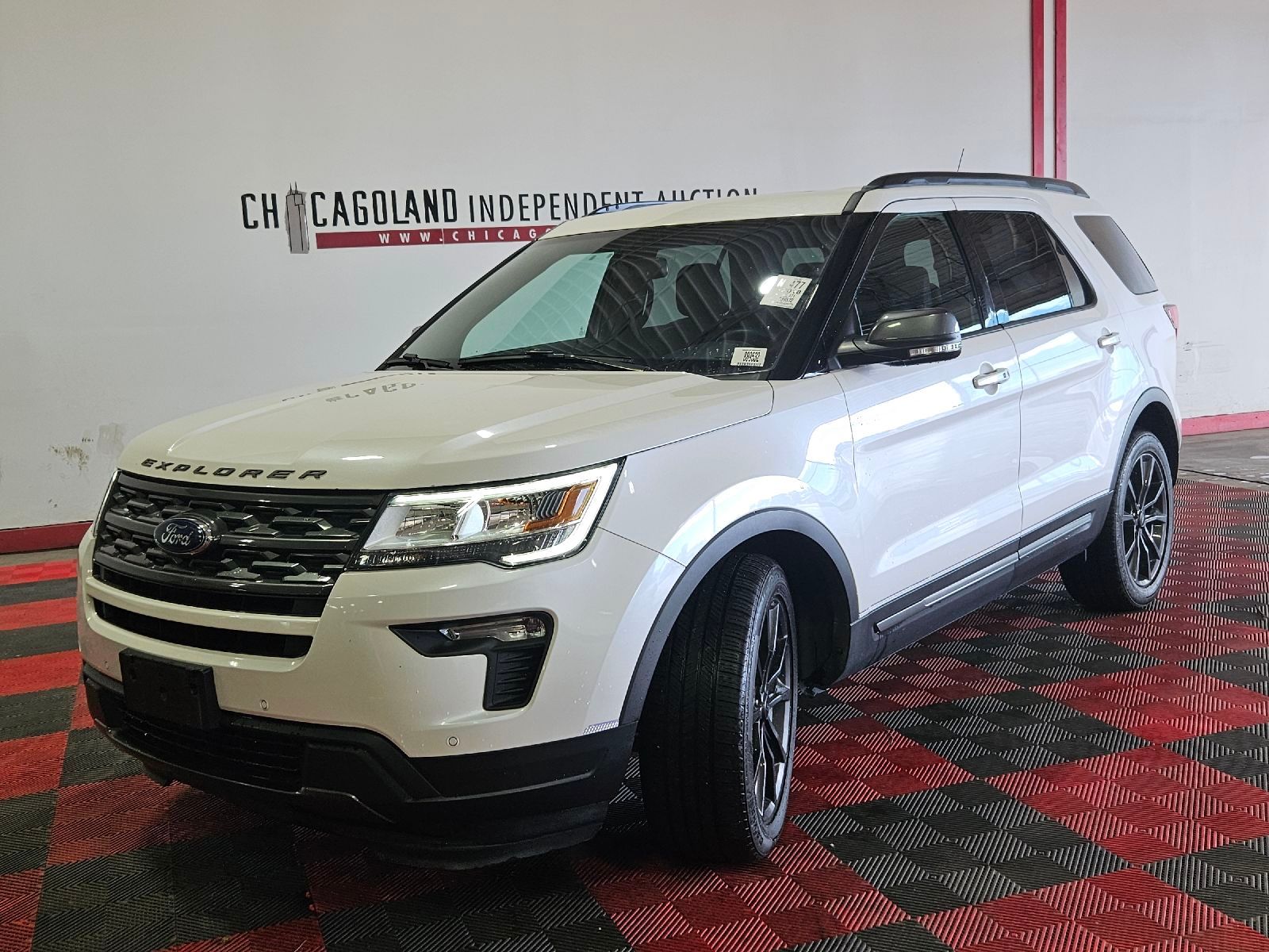 2018 FORD EXPLORER XLT - 1