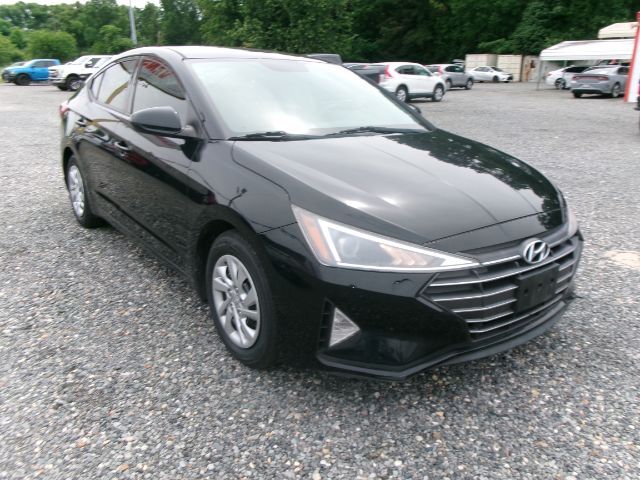 2019 HYUNDAI ELANTRA SE - 1