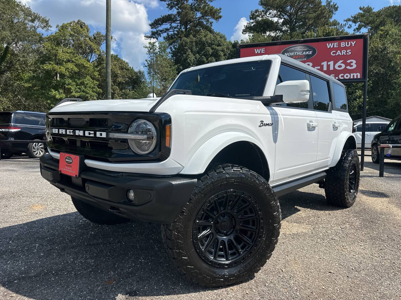 2023 FORD BRONCO OUTER Banks - 1