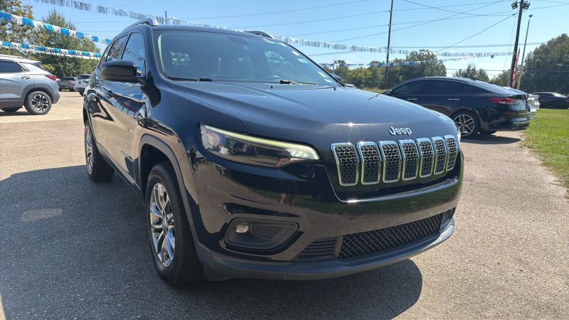 2019 JEEP CHEROKEE LATITUDE Plus - 1