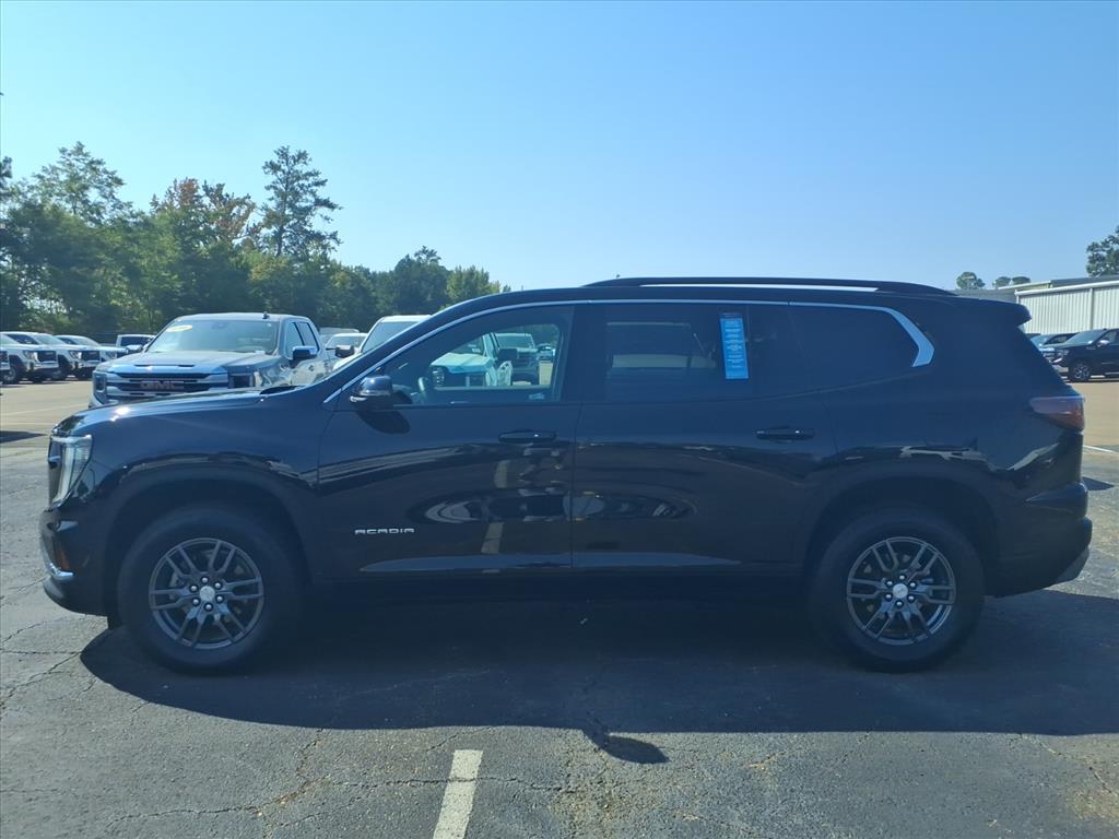 2025 GMC ACADIA Elevation - 1
