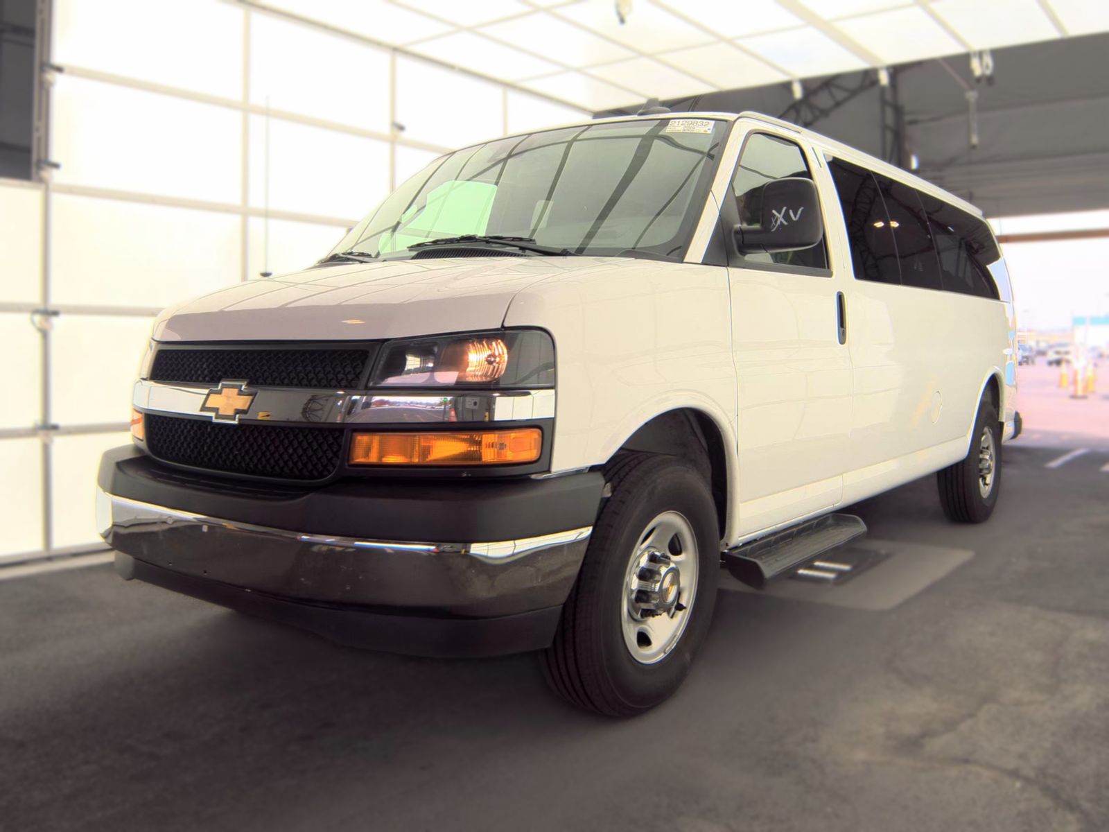 2025 CHEVROLET EXPRESS 3500 LT - 1