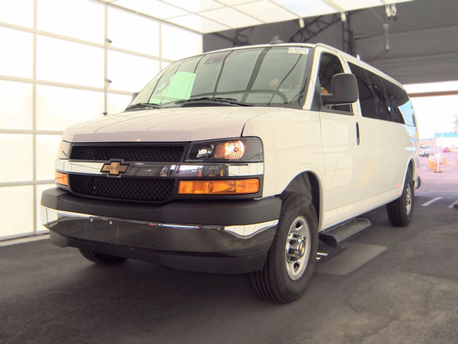 2025 CHEVROLET EXPRESS 3500 LT - 1