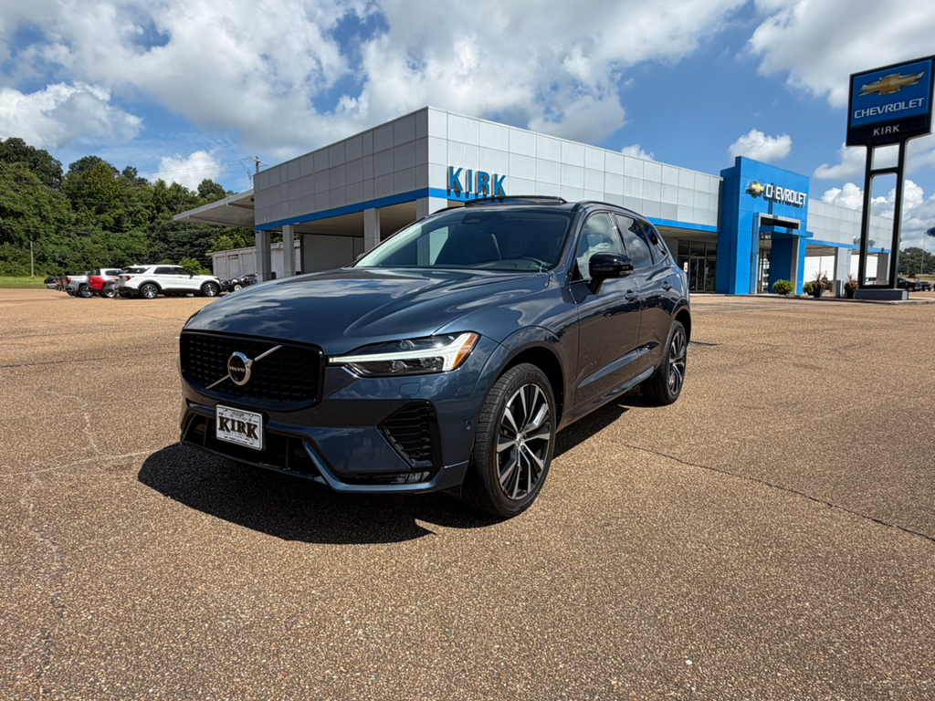 2024 VOLVO XC60 B5 Plus - 1